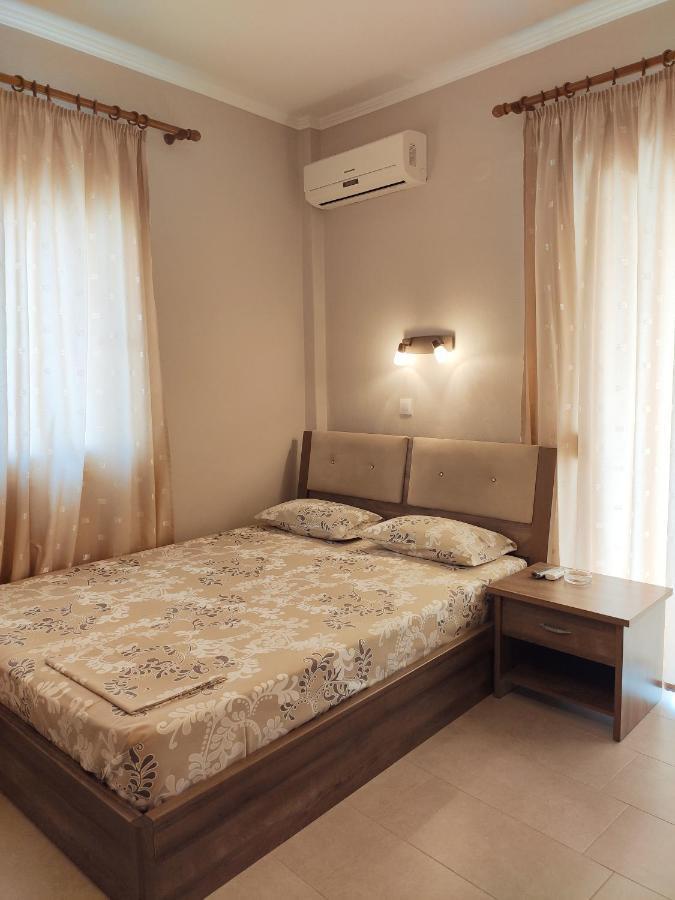 Giannas House Aparthotel Sarti Eksteriør bilde